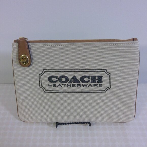 NEW COACH Canvas Turnlock Cream Pouch 26 with Coach Badge # 89367 - Picture 1 of 7